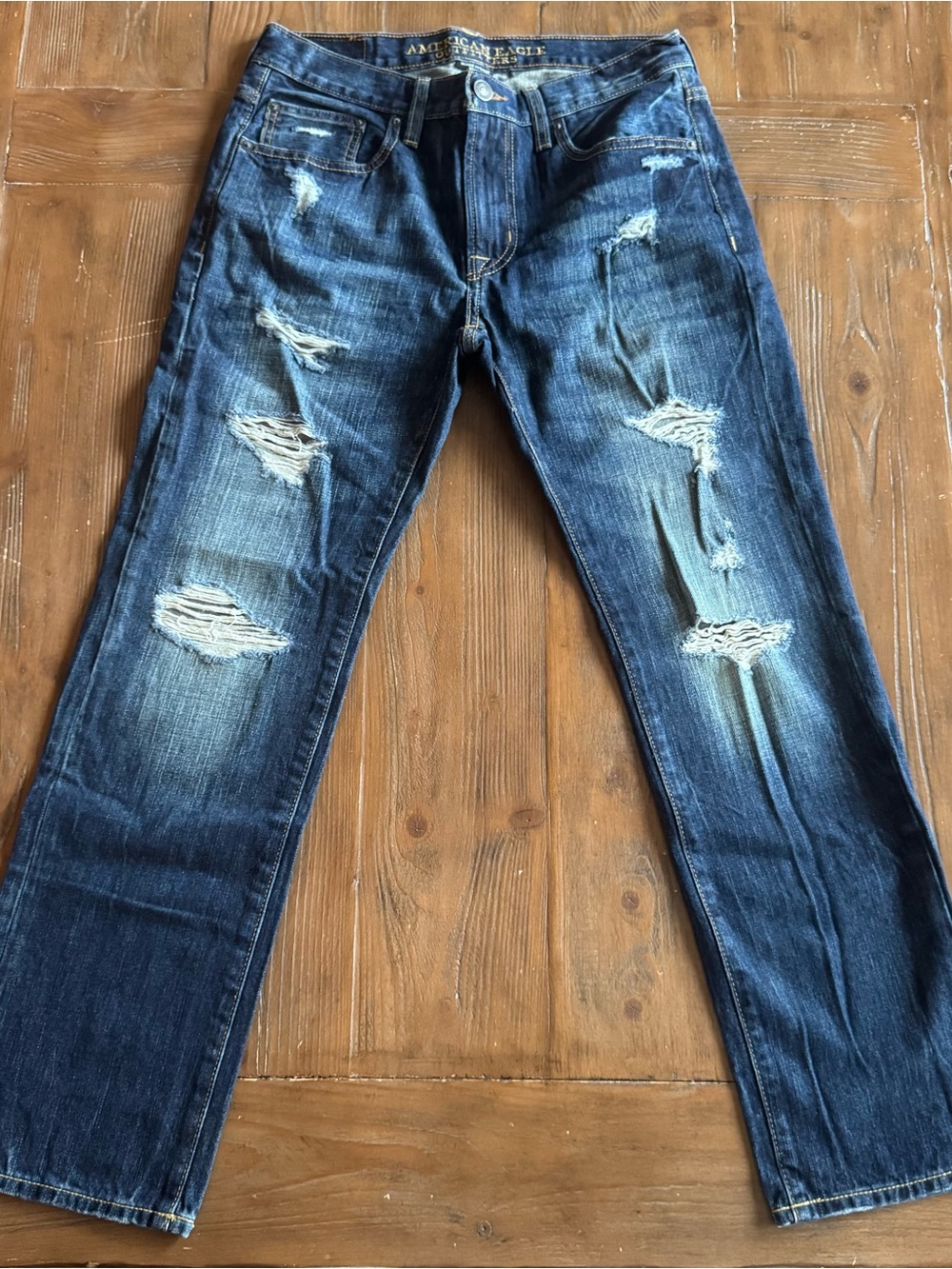 American Eagle Outfitters Jeans Size 32x29 Blue Distressed Denim